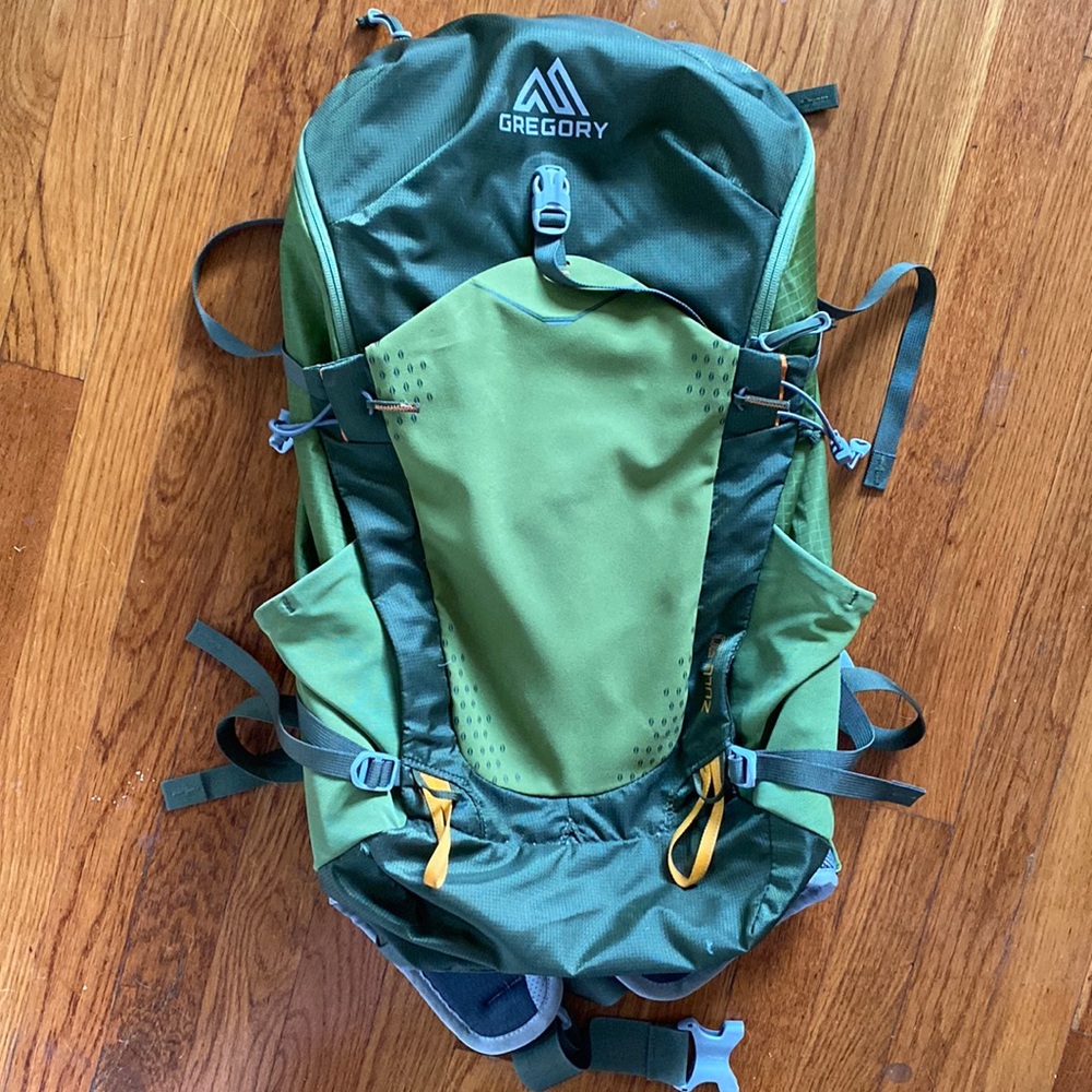 Gregory Zulu 30 Crossflow H20 hiking backpack